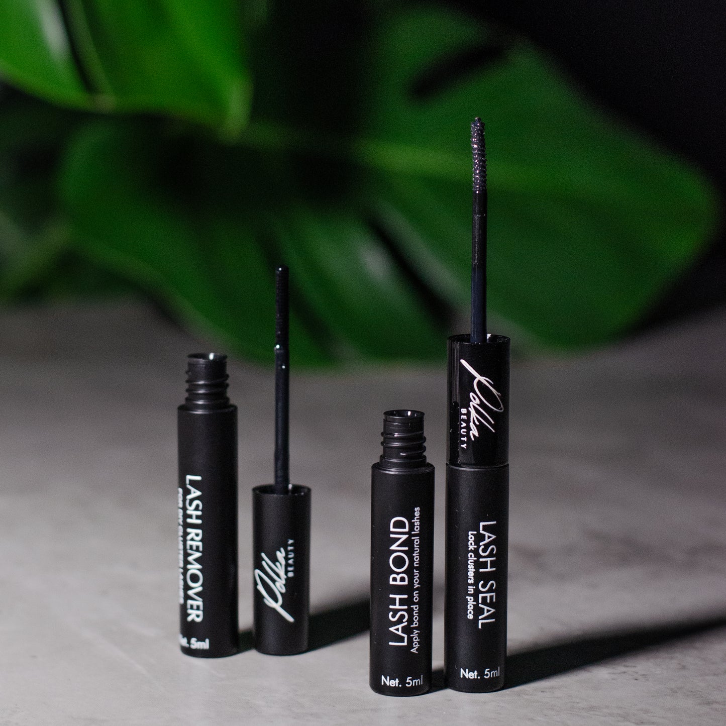 Discover a New Quality of Eyelash Styling with Our Set of Three Reliable Products: Bond, Seal, and Remover